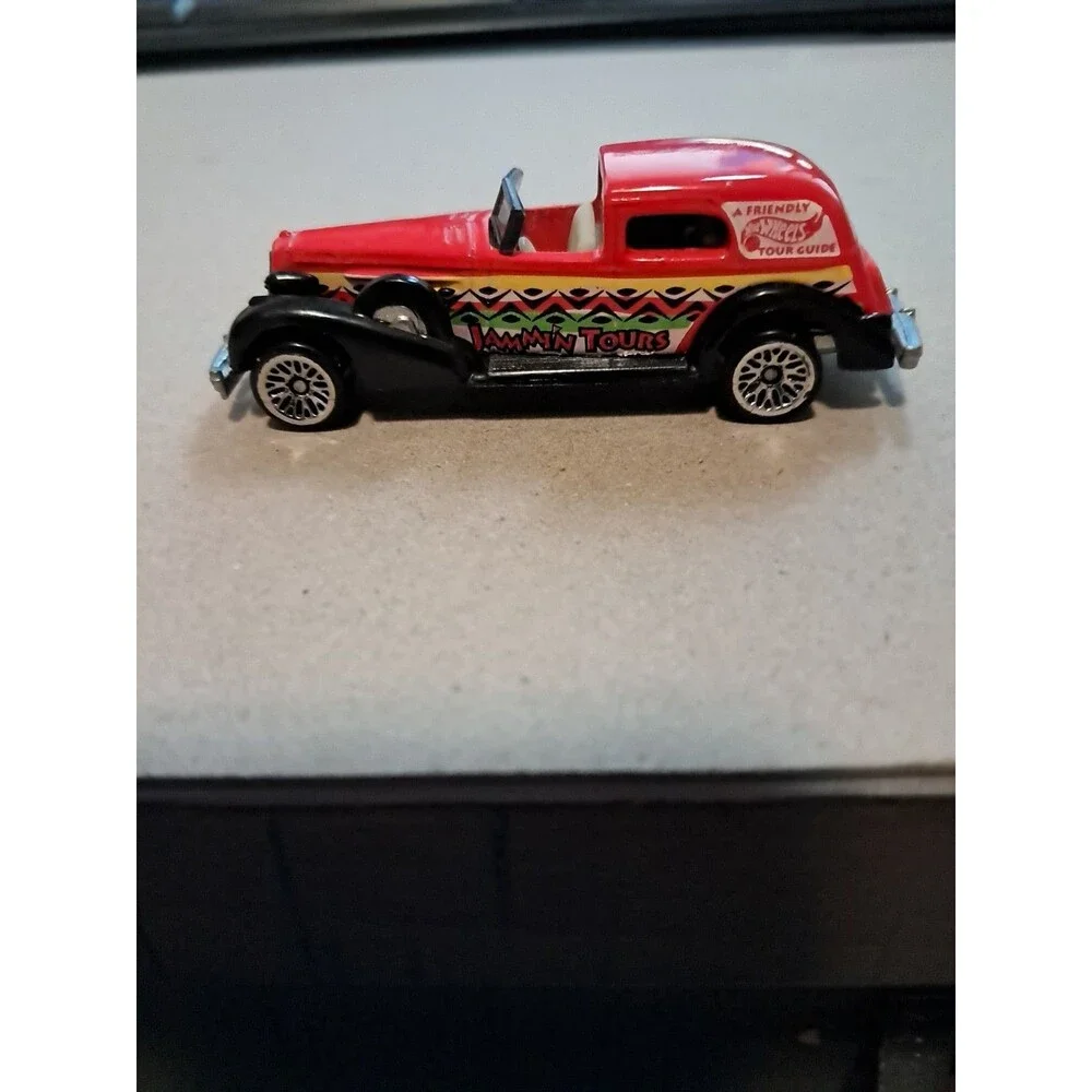 Vintage 1987 Hot Wheels Jammin Tours Red ‘35 Classic Caddy - Diecast (Loose)